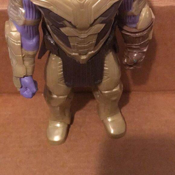 2018 Marvel Avenger titen Endgame Thanos 12 Inch Action Figure Poseable - Picture 2 of 9